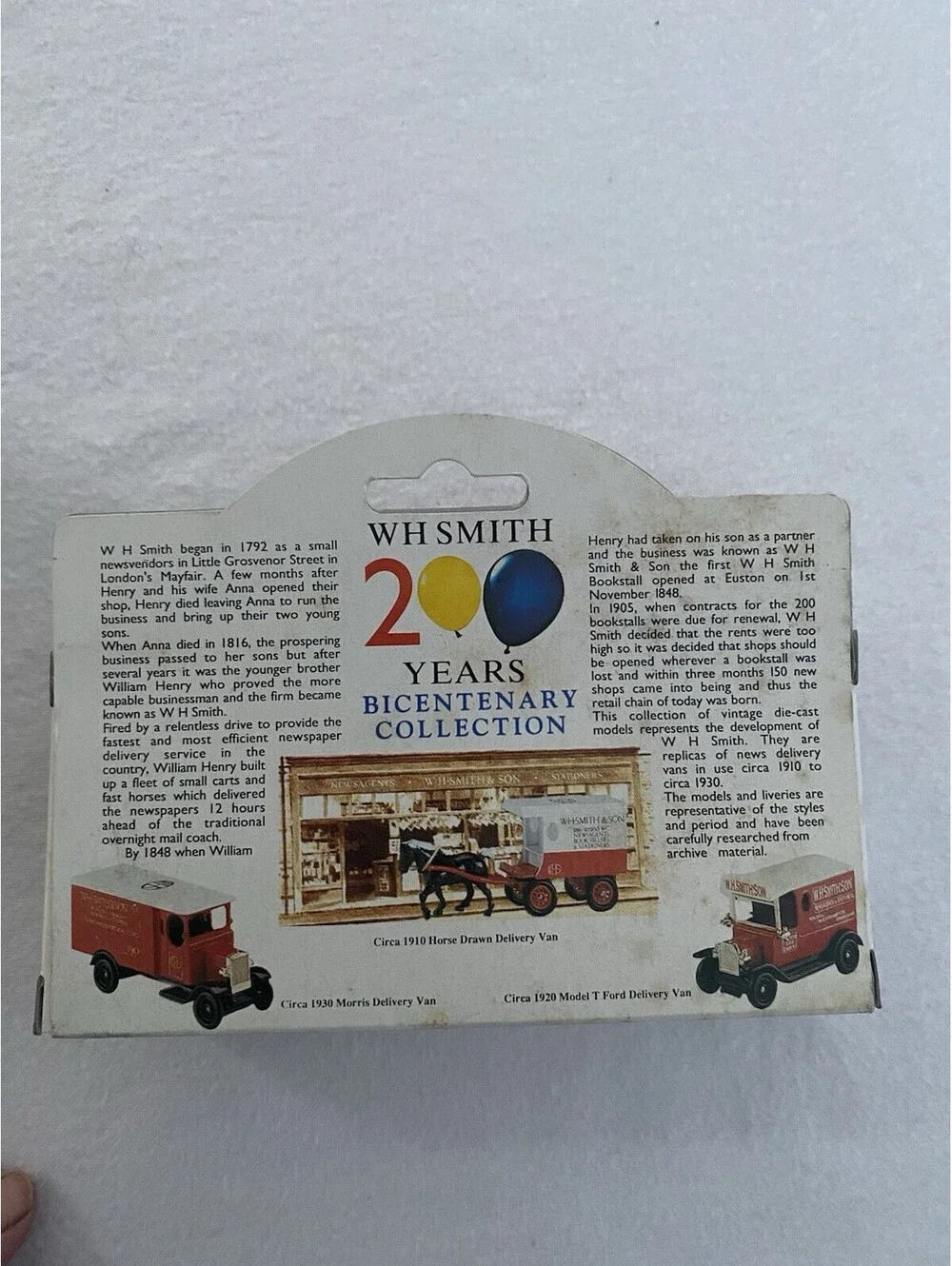 Vintage LLEDO Diecast Red 1931 Morris Van WH Smith 200 Years Promo 1992 Old Car